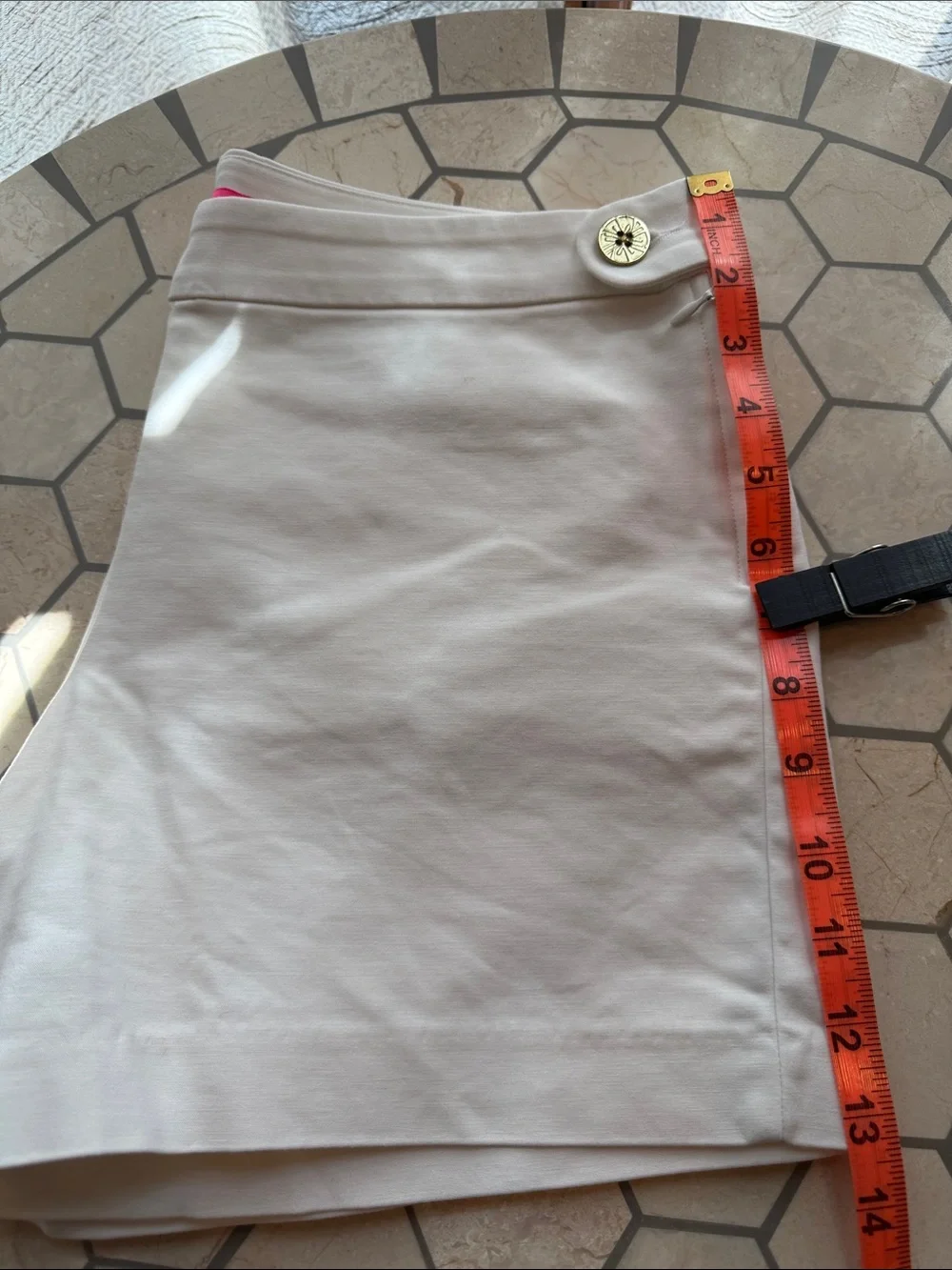 Lilly Pulitzer Alessi Stretch Shorts Resort White 🌟🤍🌟 - Picture 10 of 11